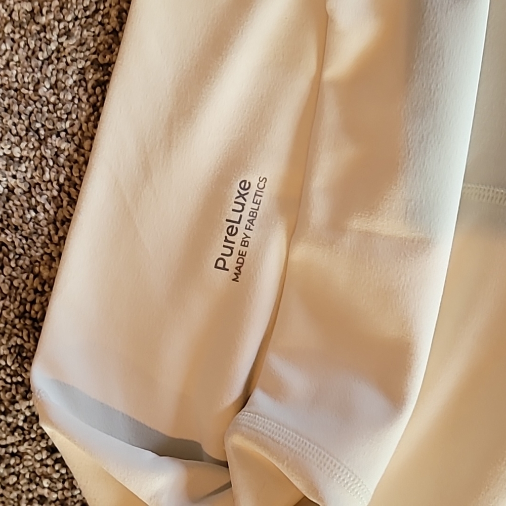 Fabletics pants - Picture 3 of 3